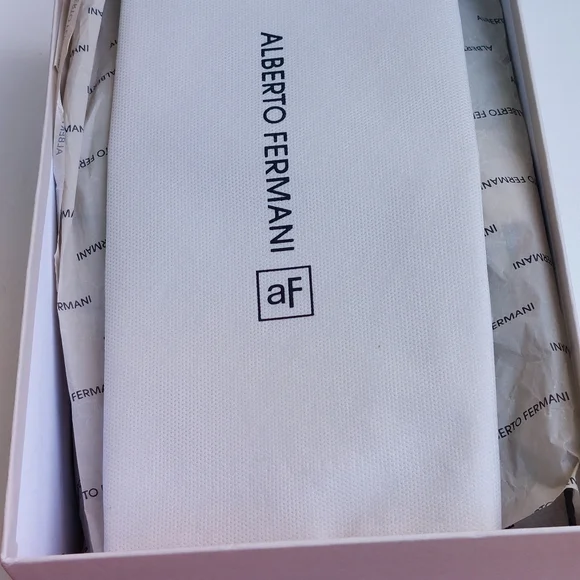 Alberto Fermani dove grey leather mules, EU40, NWT - Picture 8 of 10